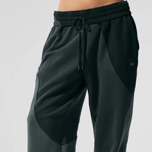 Dual Toned Black Sweatpants